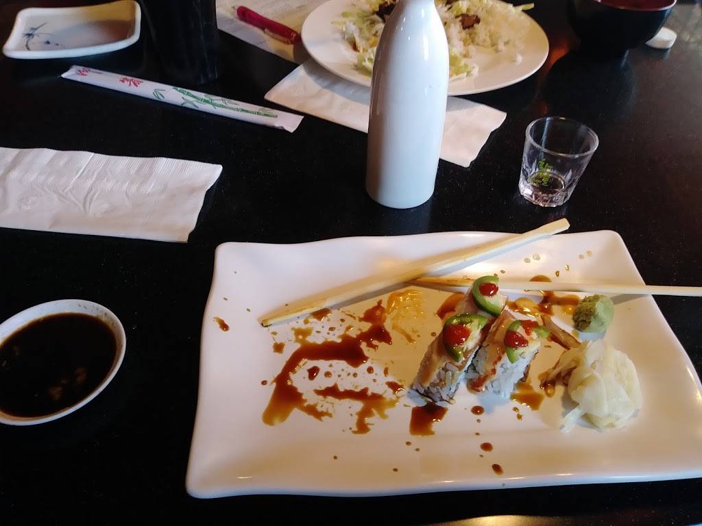 Crazy Sushi | restaurant | 41 Lincoln Blvd, Lincoln, CA 95648, USA | 9164080067 OR +1 916-408-0067