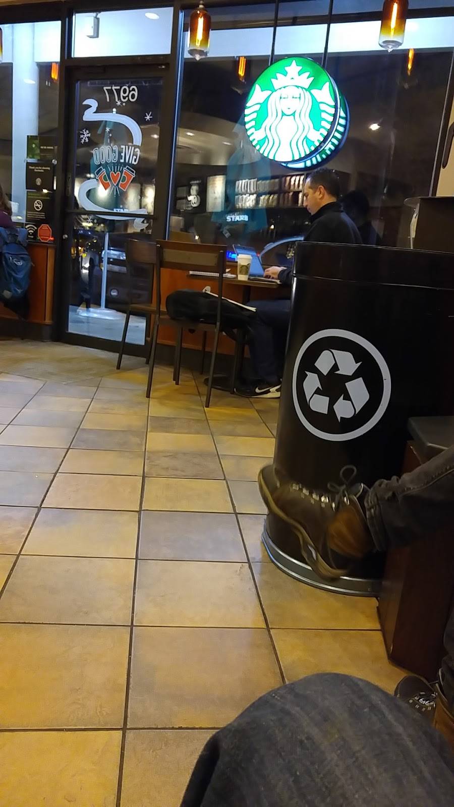 Starbucks | cafe | 6977 Coal Creek Pkwy SE, Newcastle, WA 98059, USA | 4256039727 OR +1 425-603-9727