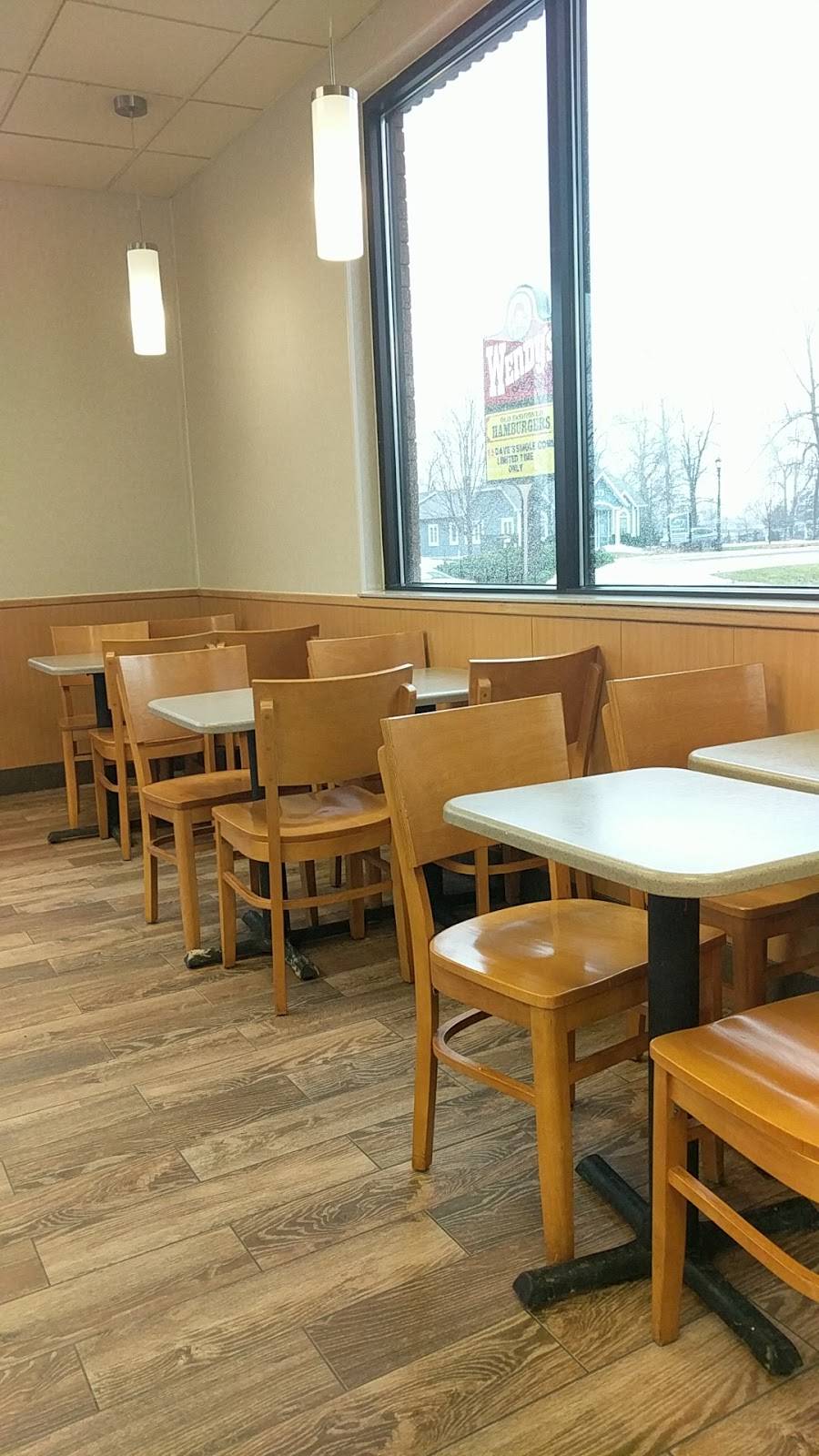 Wendys | restaurant | 165 Garrison Rd, Fort Erie, ON L2A 1M6, Canada | 9058715621 OR +1 905-871-5621