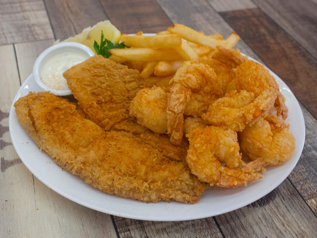 Sams Seafood & Grill | restaurant | 6209 Mobile Hwy, Pensacola, FL 32526, USA | 8507413378 OR +1 850-741-3378