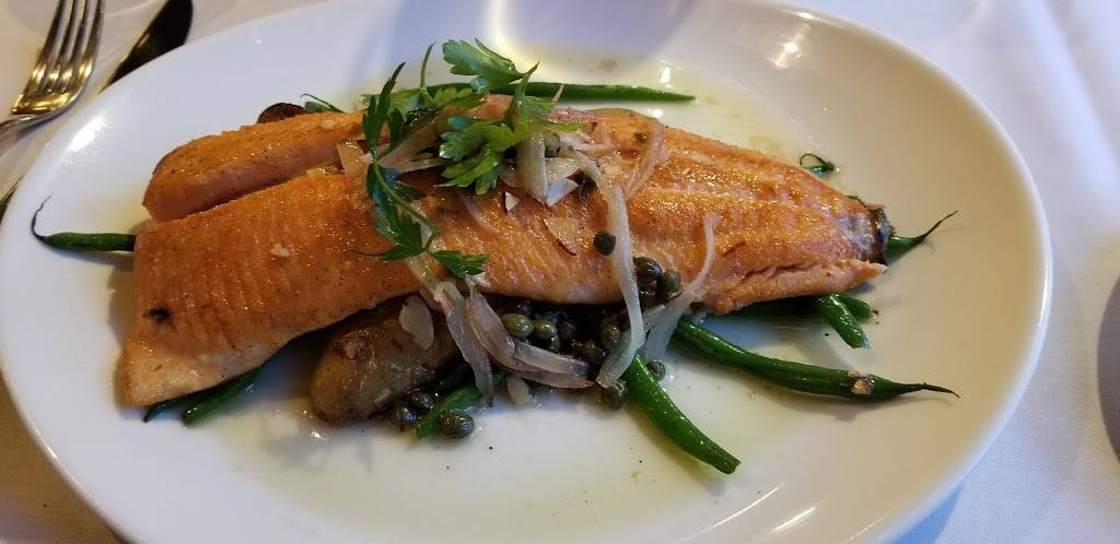 Brasserie Provence | restaurant | 150 N Hurstbourne Pkwy, Louisville, KY 40222, USA | 5028833153 OR +1 502-883-3153