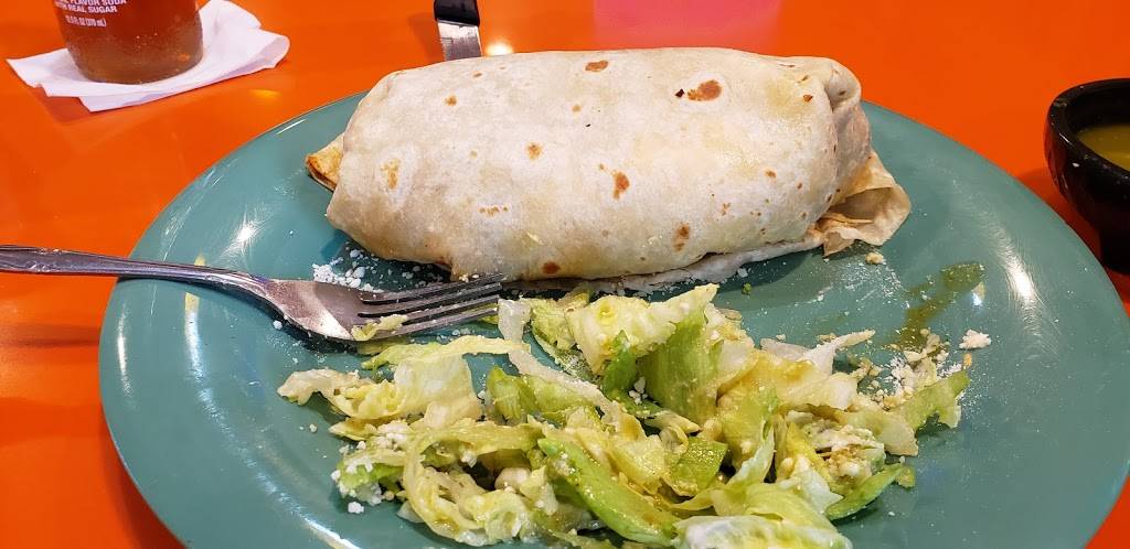 El Nopal | restaurant | 263-B Post Ave, Westbury, NY 11590, USA | 5167439900 OR +1 516-743-9900