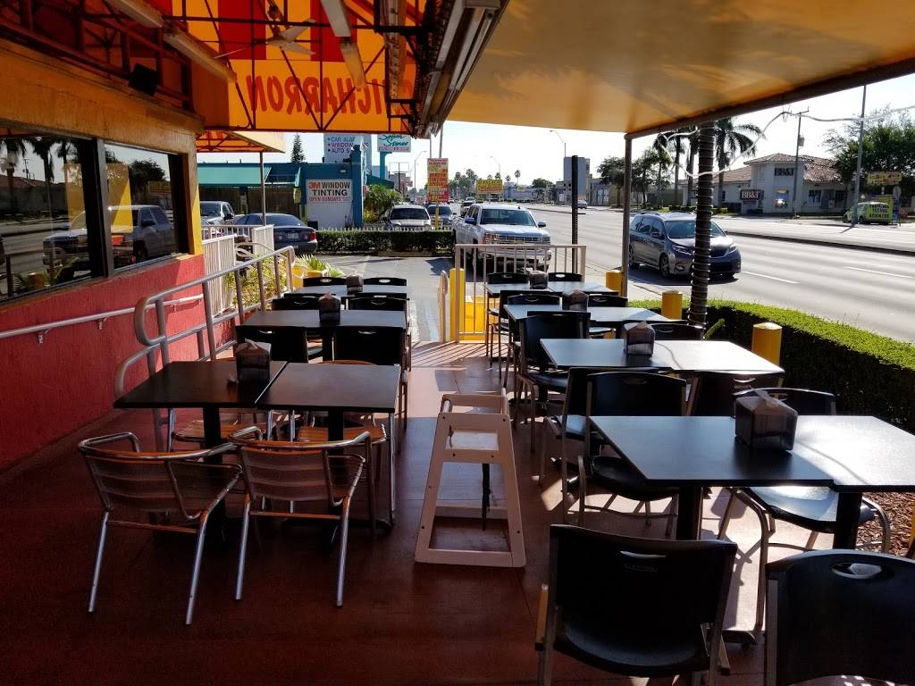 El Palacio de los Jugos | restaurant | 9095 SW 40th St, Miami, FL 33165, USA | 3055536553 OR +1 305-553-6553