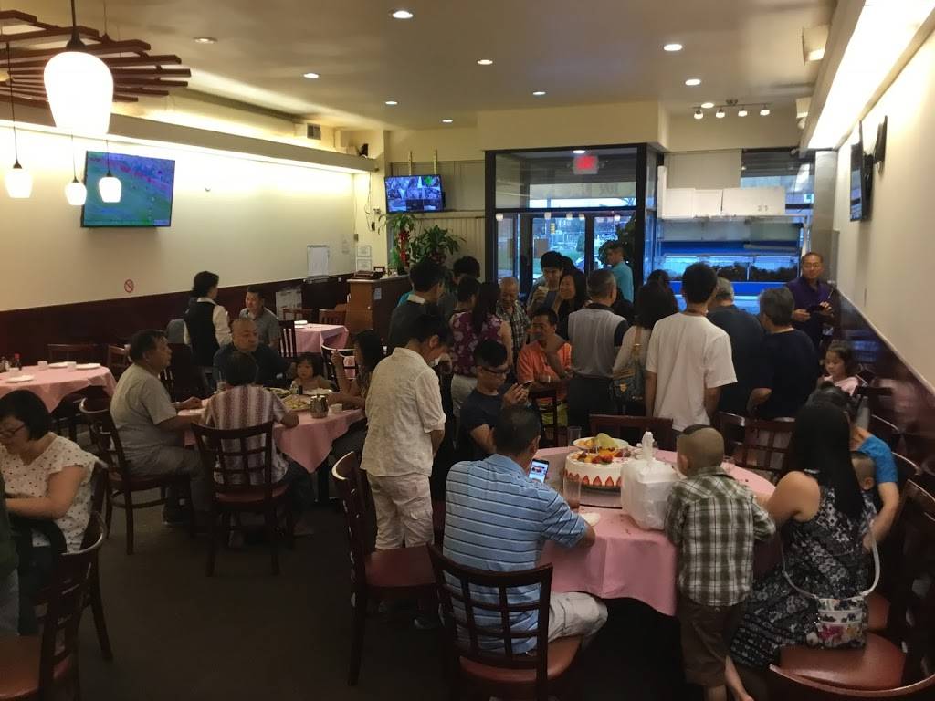 Jin Bao Chinese Restaurant | restaurant | 6824 Bustleton Ave, Philadelphia, PA 19149, USA | 2153331180 OR +1 215-333-1180