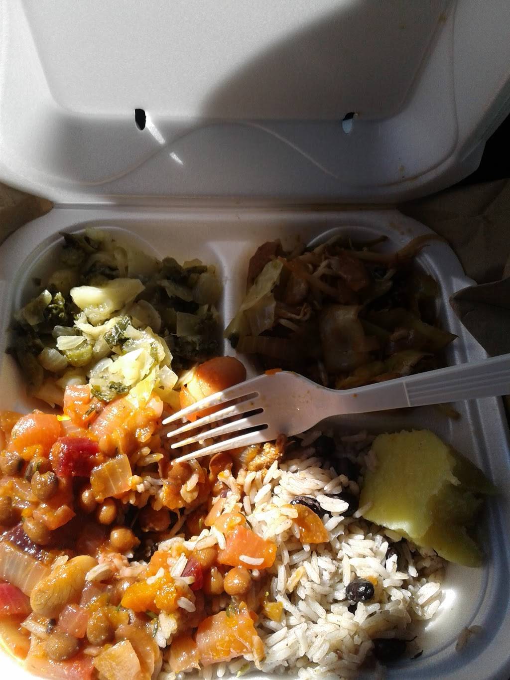 Bobbys Meals | restaurant | 2109 Opa-Locka Blvd, Opa-locka, FL 33054, USA | 3056858818 OR +1 305-685-8818