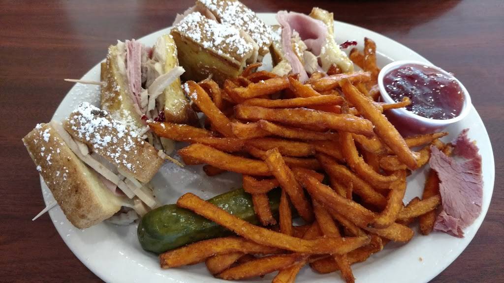 Karas Korner Deli | restaurant | 101 W Foothill Blvd, Glendora, CA 91741, USA | 6269147447 OR +1 626-914-7447