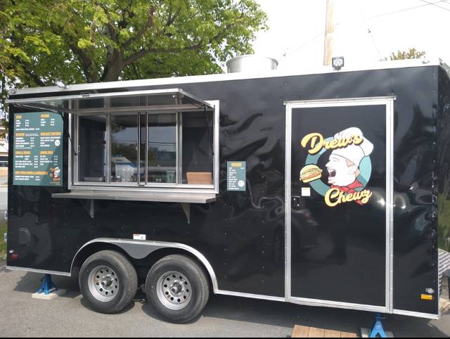 Drew’s Chewz | restaurant | 1930 Robertson Rd, Ottawa, ON K2H 5Y7, Canada | 6136202739 OR +1 613-620-2739