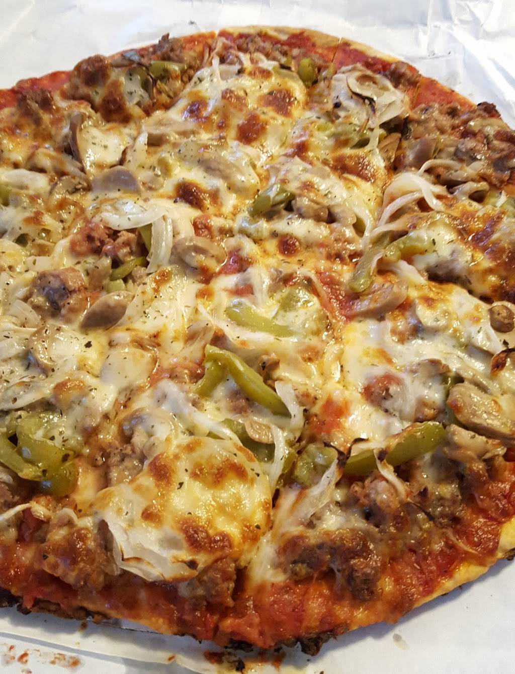 Phils Pizza | restaurant | 1102 W 35th St, Chicago, IL 60609, USA | 7735230947 OR +1 773-523-0947