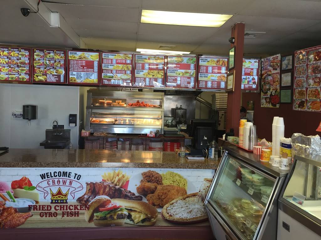 Crown fried chicken & pizza | restaurant | 830 Broad St, Central Falls, RI 02863, USA | 4017253592 OR +1 401-725-3592