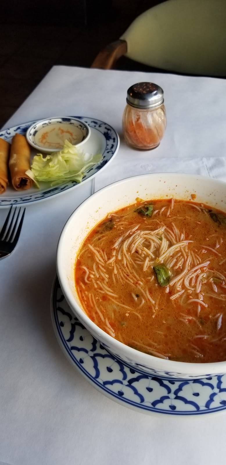 Restaurant Banlao | restaurant | 2690 Ch Ste-Foy, Québec, QC G1V 1V4, Canada | 4186528188 OR +1 418-652-8188