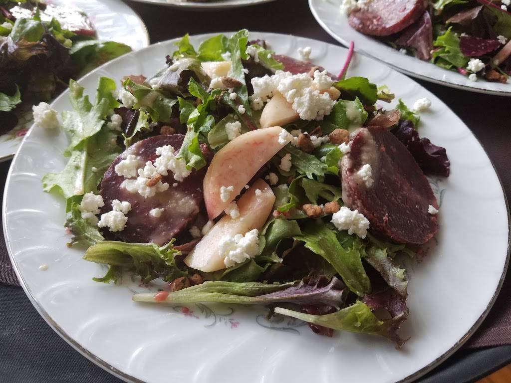 The Rose Plantation | restaurant | 200 Rose Ave, Fruitland Park, FL 34731, USA | 3528054340 OR +1 352-805-4340