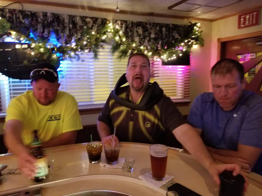 Gobblers Knob Supper Club | restaurant | 101 N Military Rd, Stockbridge, WI 53088, USA | 9204391265 OR +1 920-439-1265