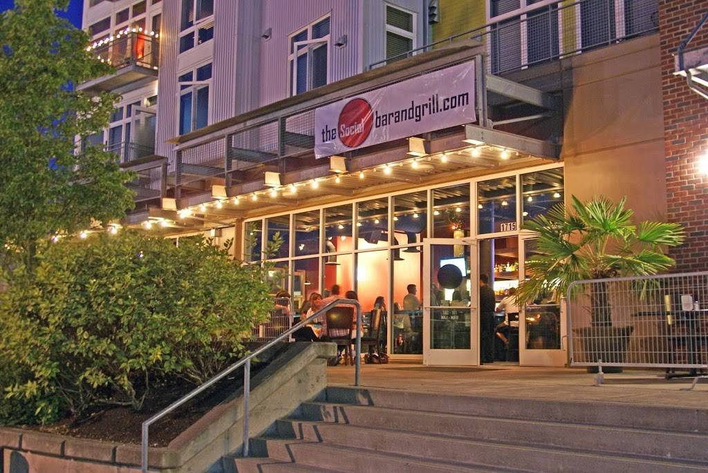 The Social Bar and Grill | restaurant | 1715 Dock St, Tacoma, WA 98402, USA | 2533013835 OR +1 253-301-3835