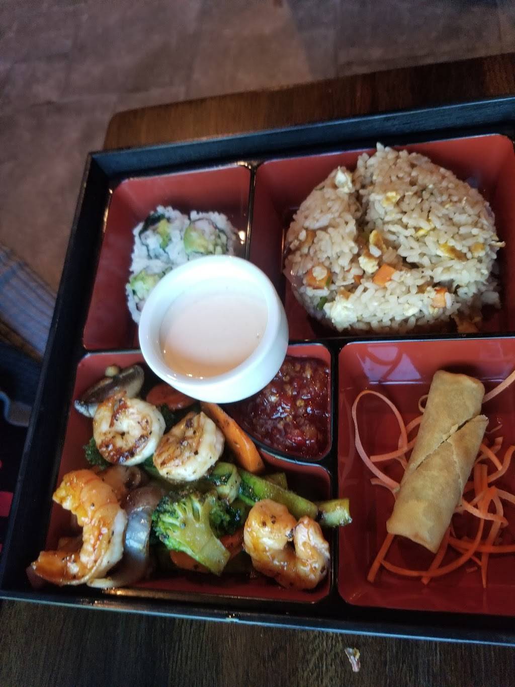 Fuji Sushi & Bar & Grill | restaurant | 2114 SC-41 #101, Mt Pleasant, SC 29466, USA | 8436311448 OR +1 843-631-1448