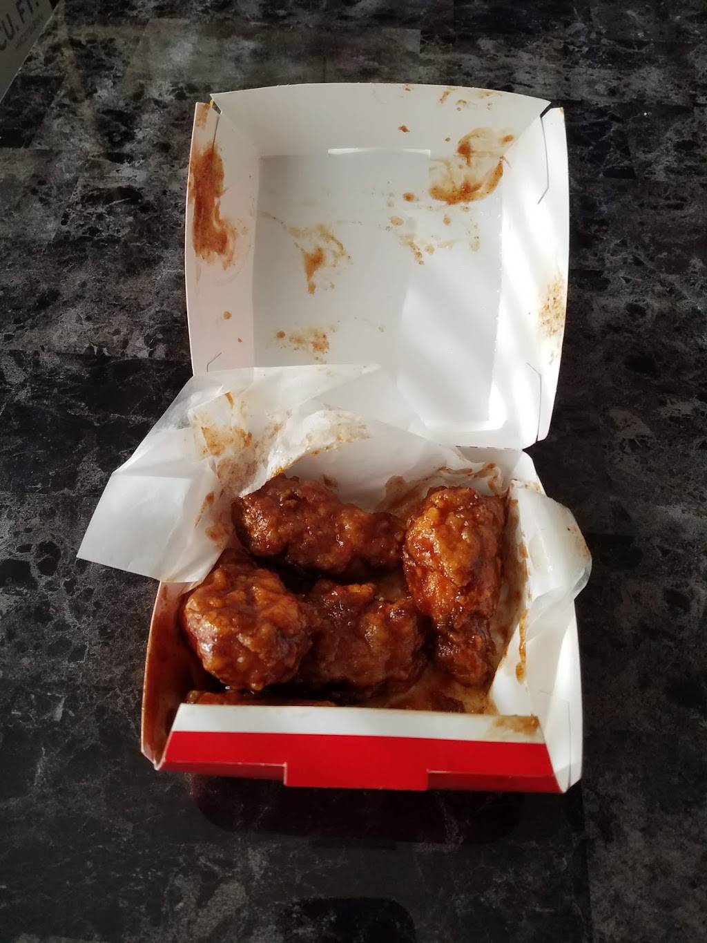 KFC | restaurant | 1200 Eight Mile Rd, Ferndale, MI 48220, USA | 2483982900 OR +1 248-398-2900