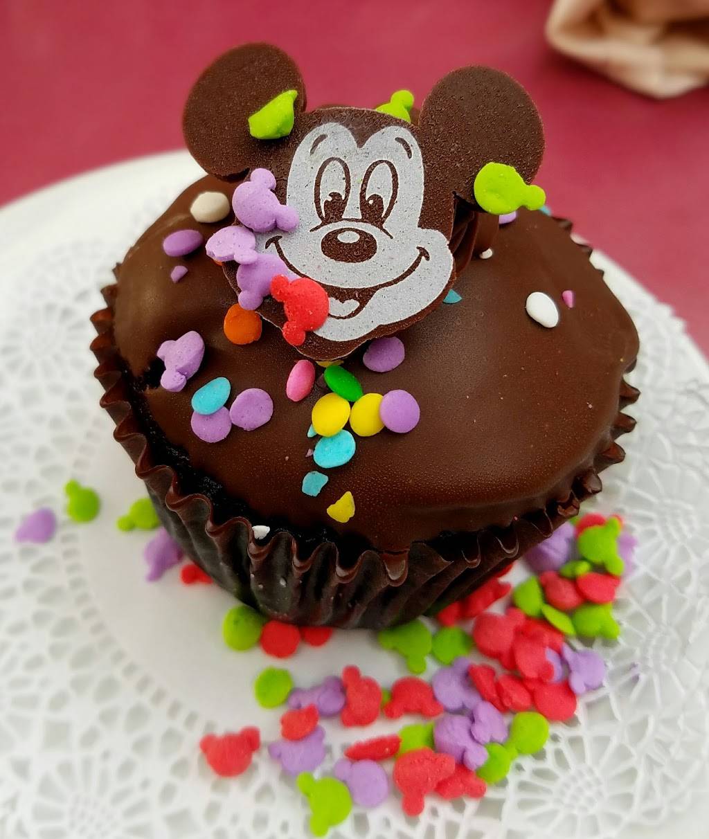 Carnation Cafe | restaurant | Disneyland Park, Anaheim, CA 92802, USA | 7147813463 OR +1 714-781-3463