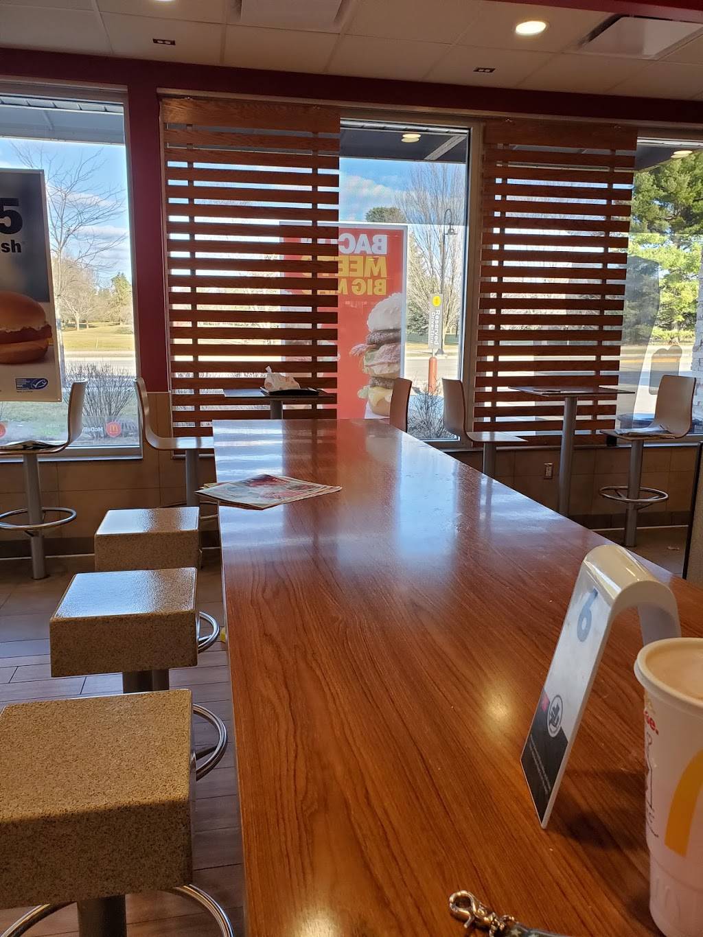 McDonalds | cafe | 4905 Monona Dr, Monona, WI 53716, USA | 6082228444 OR +1 608-222-8444