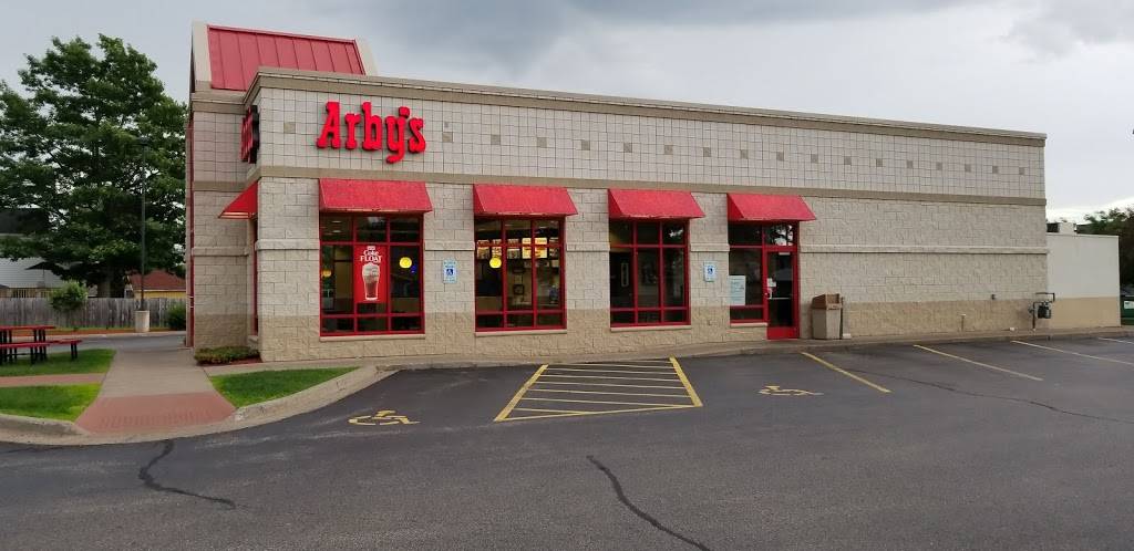 Arbys | restaurant | 726 E Broadway Ave, Medford, WI 54451, USA | 7157484031 OR +1 715-748-4031