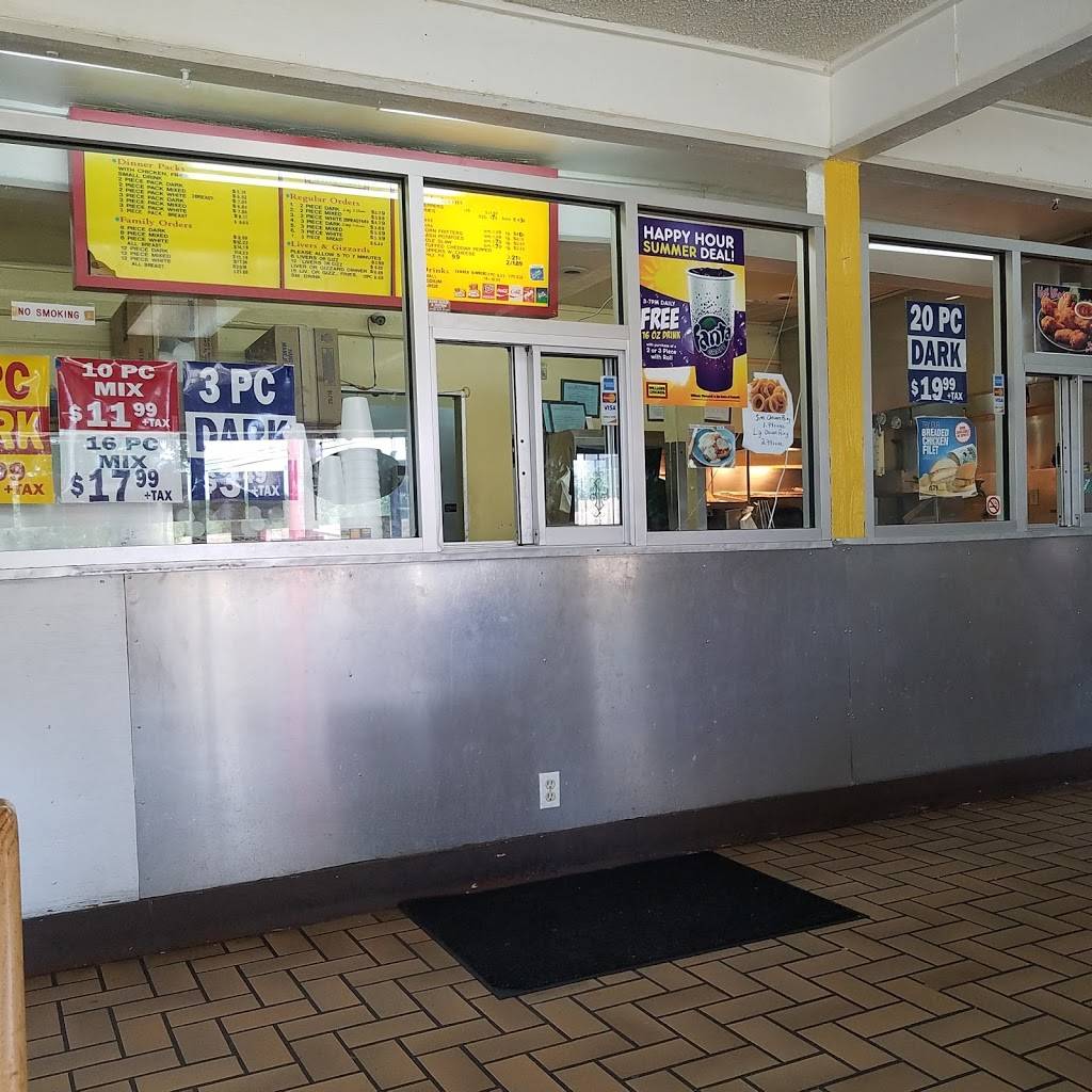 Williams Fried Chicken | restaurant | 2844 N Buckner Blvd, Dallas, TX 75228, USA | 2143200033 OR +1 214-320-0033