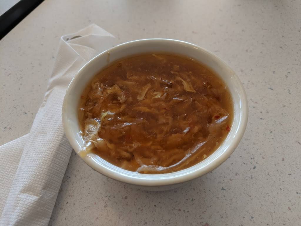 Great Wall Express | restaurant | 900 Woodbury Ave, Council Bluffs, IA 51503, USA | 7123239622 OR +1 712-323-9622