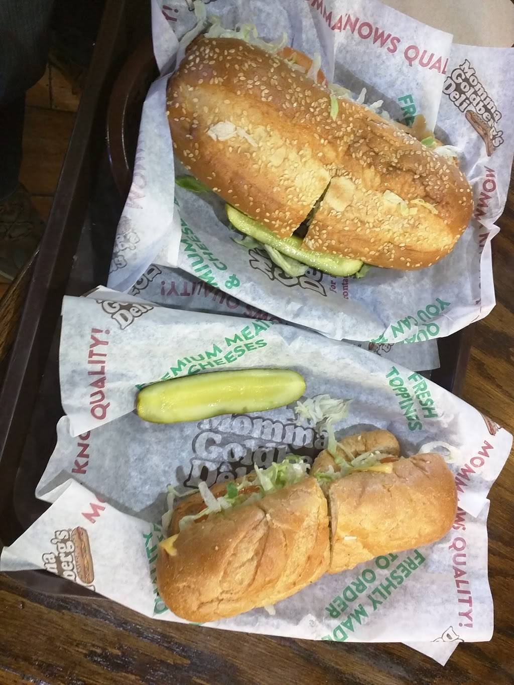 Momma Goldbergs Deli | restaurant | 133 W Longleaf Dr, Auburn, AL 36832, USA | 3348212888 OR +1 334-821-2888