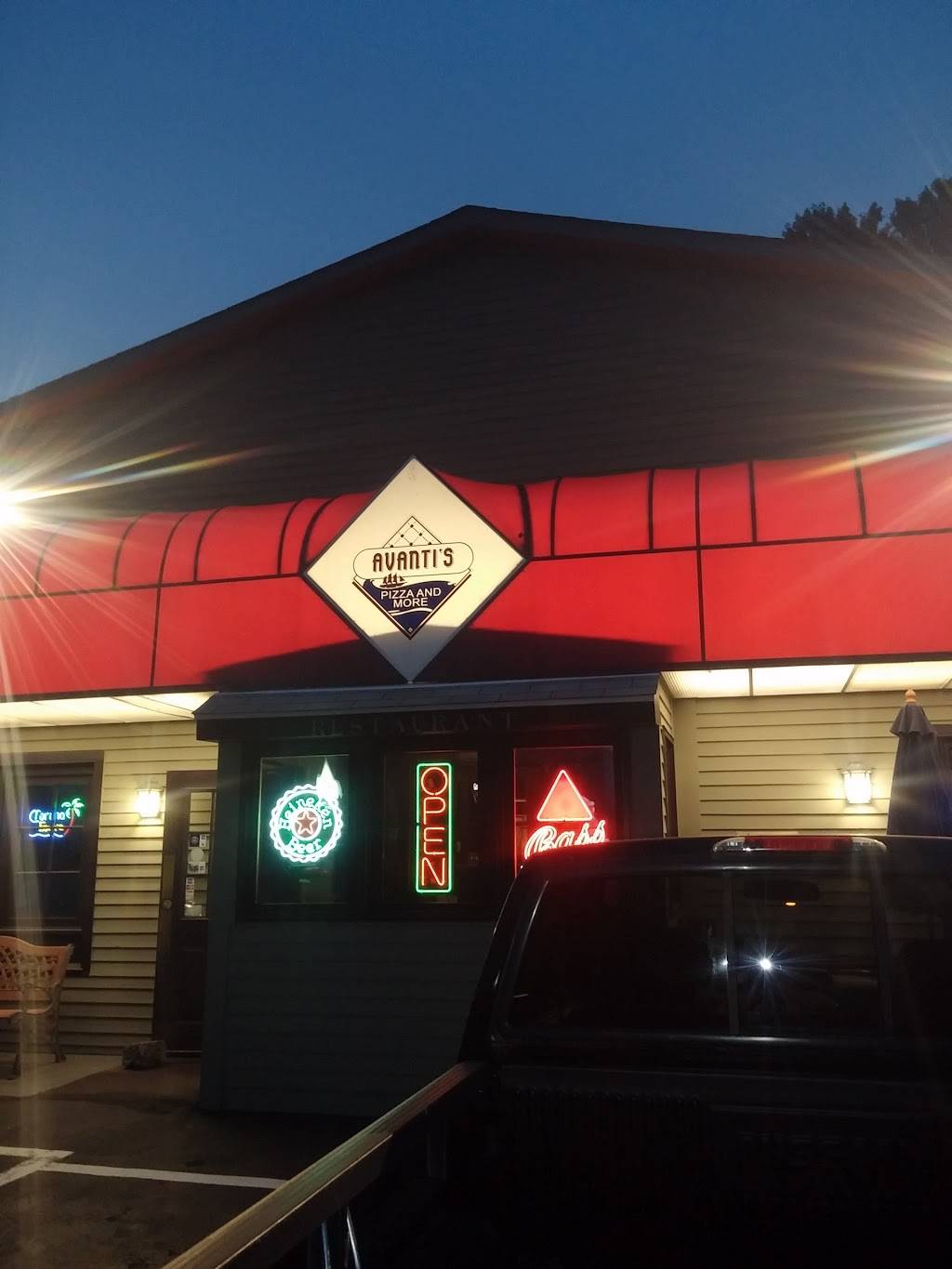Avantis Pizza Restaurant | restaurant | 55 Williams Ave, Mystic, CT 06355, USA | 8605362639 OR +1 860-536-2639