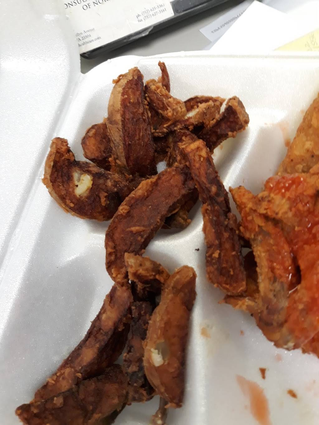 Carlos Soul Food | restaurant | 2912 Church St, Norfolk, VA 23504, USA | 7576253333 OR +1 757-625-3333