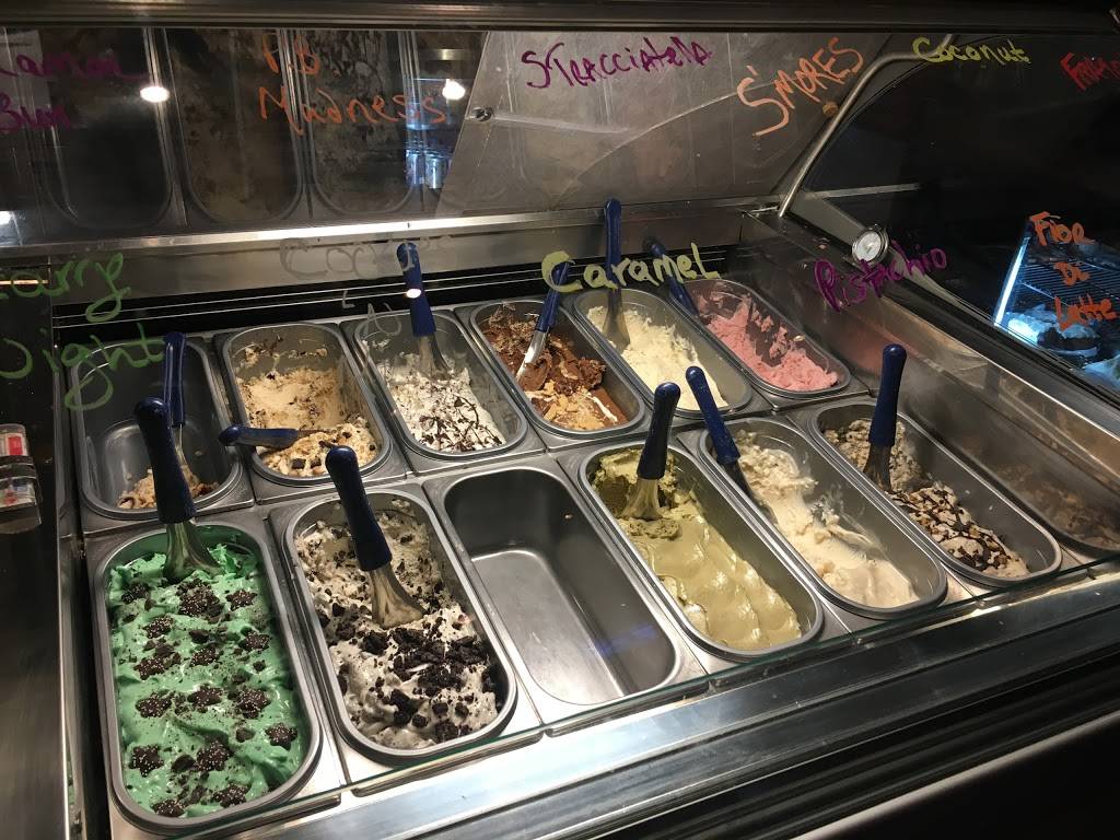 Il Bacio Pizzeria & Trattoria | restaurant | 2571 Piedmont Rd NE Suite 120, Atlanta, GA 30324, USA | 4044670333 OR +1 404-467-0333