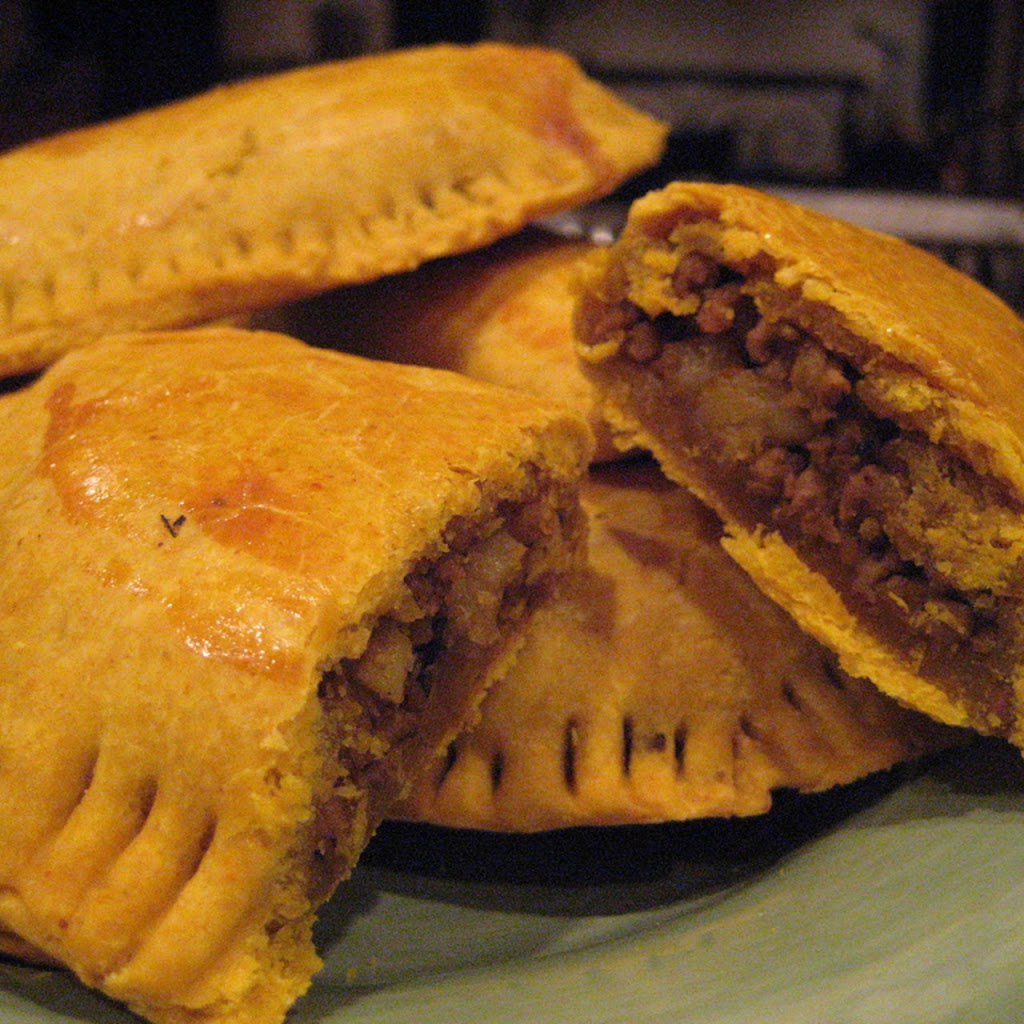 Taste Of Love | restaurant | 5220 Blue Ridge Blvd, Raytown, MO 64133, USA | 8164912409 OR +1 816-491-2409