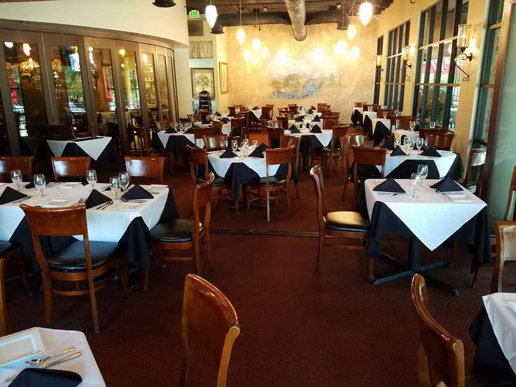 Anthonys Lounge & Ristorante | restaurant | 24630 Washington Ave STE 100, Murrieta, CA 92562, USA | 9516771099 OR +1 951-677-1099