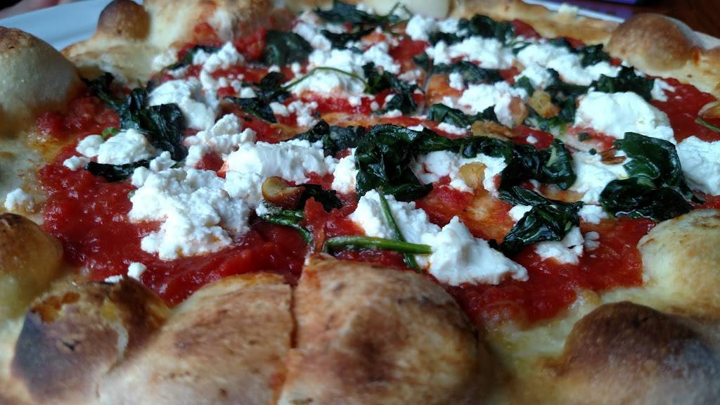 Sono Wood Fired | restaurant | 1582 N Clybourn Ave, Chicago, IL 60642, USA | 3122551122 OR +1 312-255-1122