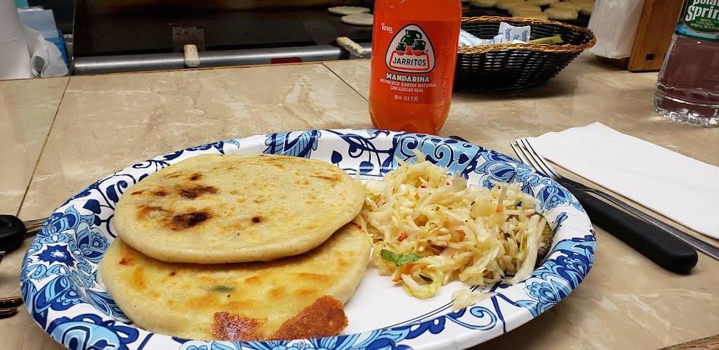La Pupusa Loca Grille | restaurant | 144 Waverly St, Framingham, MA 01702, USA | 7747775960 OR +1 774-777-5960