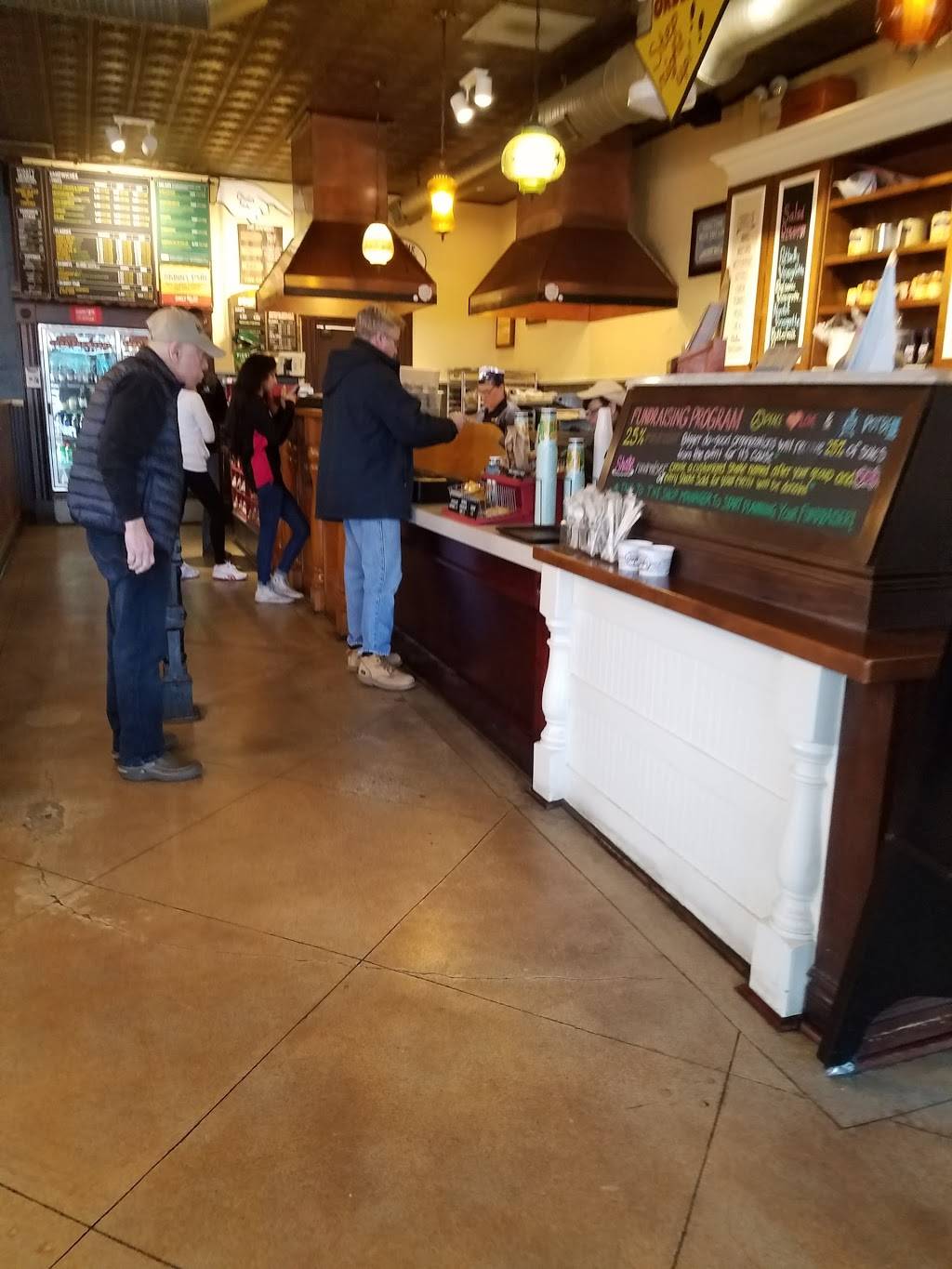 Potbelly Sandwich Shop | restaurant | 358 West Army Trail Road Ste 190, Bloomingdale, IL 60108, USA | 6308932742 OR +1 630-893-2742