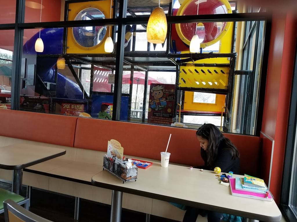 Del Taco | meal takeaway | 1731 W, W 4620 S, Taylorsville, UT 84129, USA | 8019829074 OR +1 801-982-9074