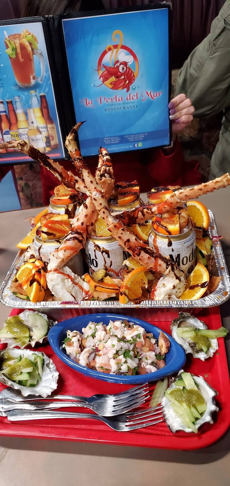 La Perla del Mar 2 | restaurant | 11401 Steele St S #101, Tacoma, WA 98444, USA | 2065192546 OR +1 206-519-2546