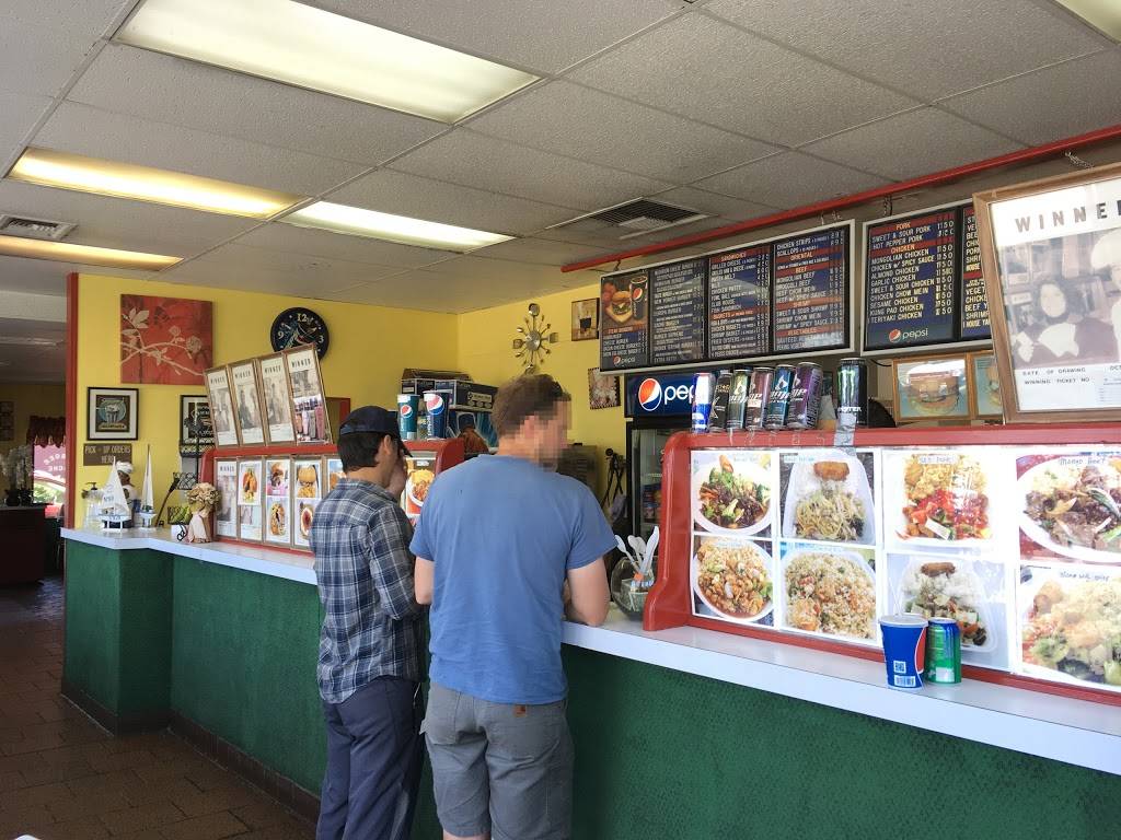 Burger Cache | restaurant | 2126 E Northern Lights Blvd, Anchorage, AK 99508, USA | 9072726973 OR +1 907-272-6973