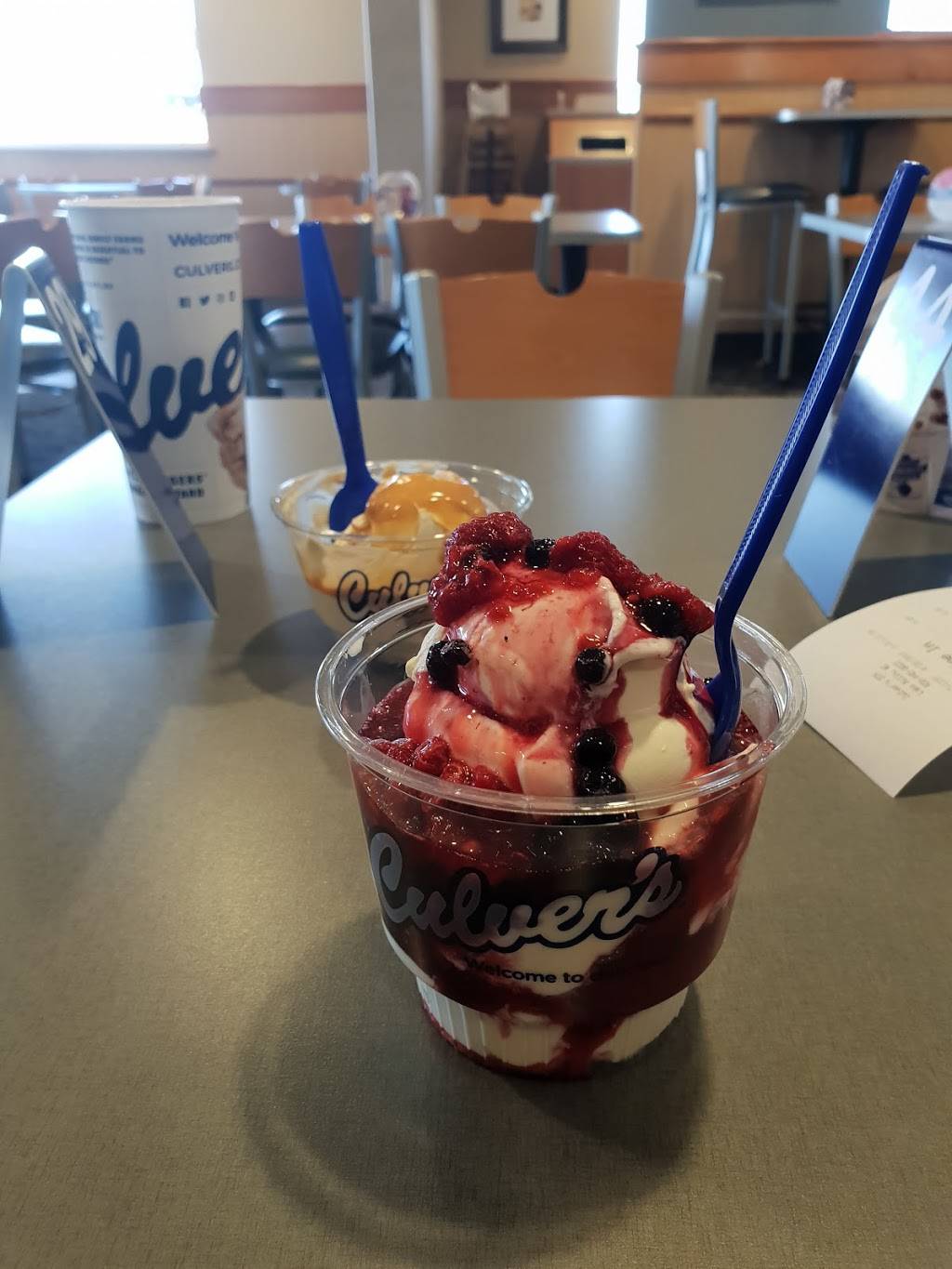 Culvers | restaurant | 190 Tyranena Park Rd, Lake Mills, WI 53551, USA | 9209450022 OR +1 920-945-0022