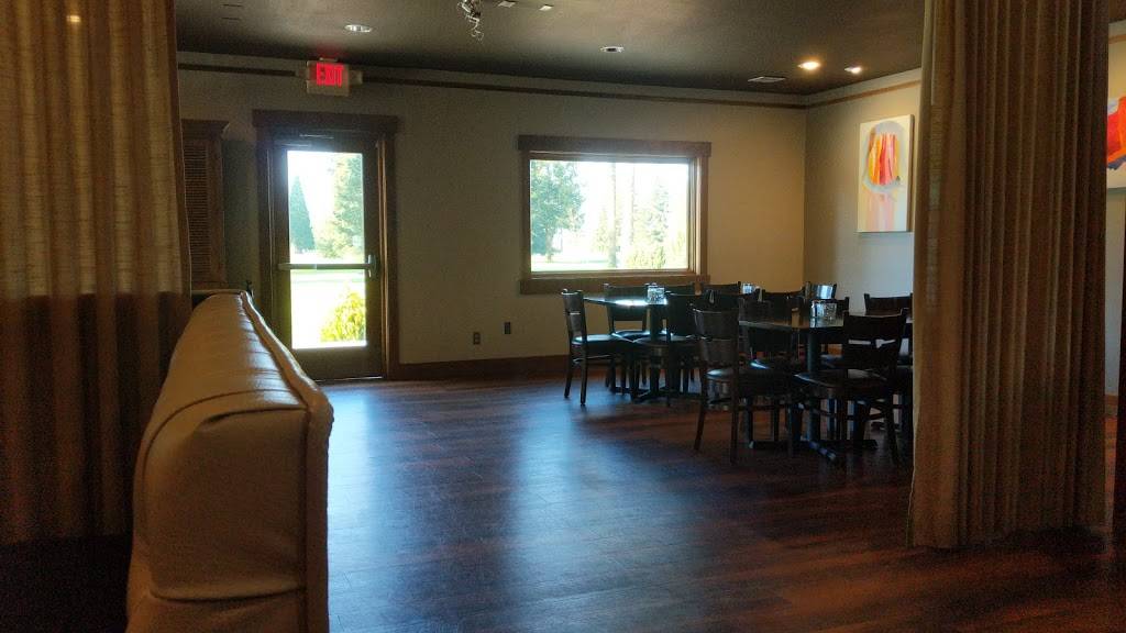 Riverside Golf Club | restaurant | 1451 NW Airport Rd, Chehalis, WA 98532, USA | 3607488182 OR +1 360-748-8182