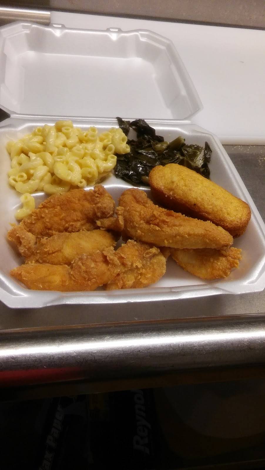 YAHWEHs Family Restaurant | restaurant | 217 N Main St, Winona, TX 75792, USA | 9033740300 OR +1 903-374-0300