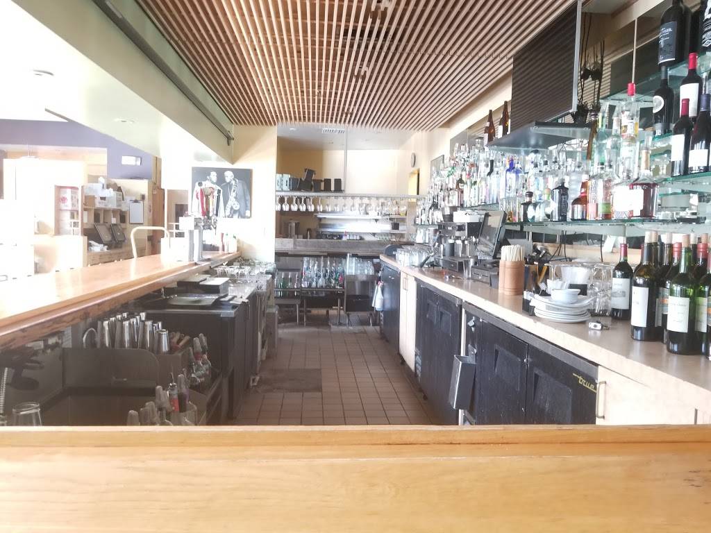 Yoshis Oakland | night club | 510 Embarcadero West, Oakland, CA 94607, USA | 5102389200 OR +1 510-238-9200