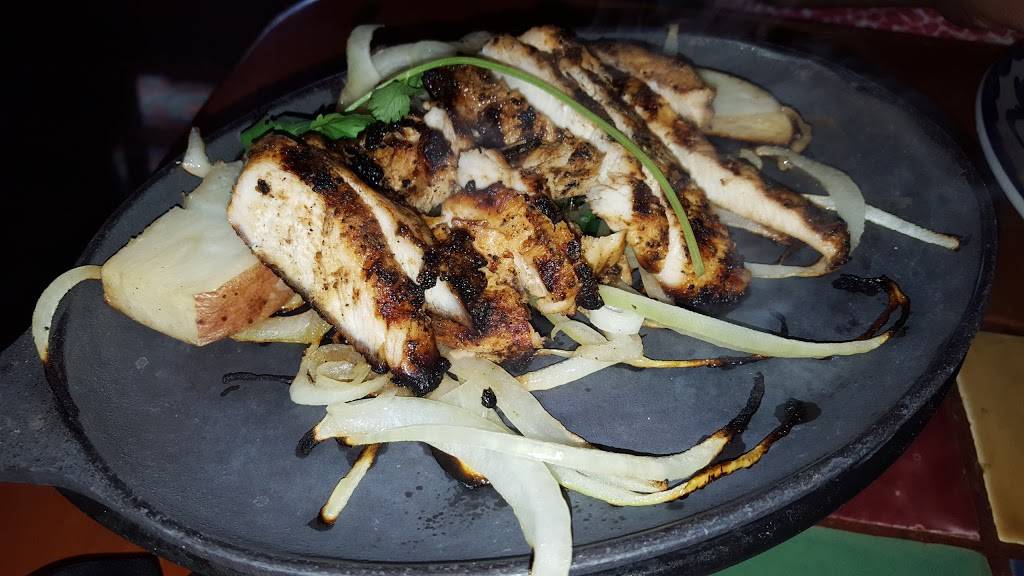 El Torito | restaurant | 3333 E Foothill Blvd, Pasadena, CA 91107, USA | 6263518995 OR +1 626-351-8995