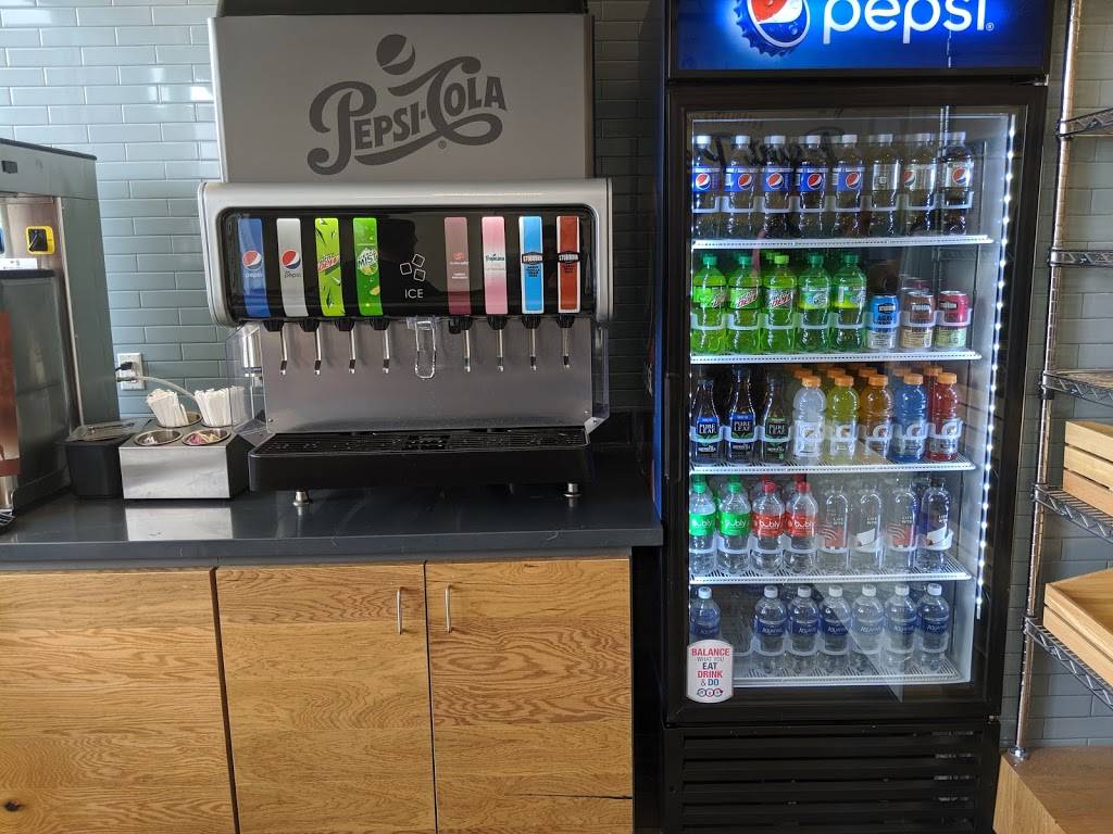 Jersey Mikes Subs | meal takeaway | 6450 N Desert Blvd Suite D104, El Paso, TX 79912, USA | 9152496855 OR +1 915-249-6855