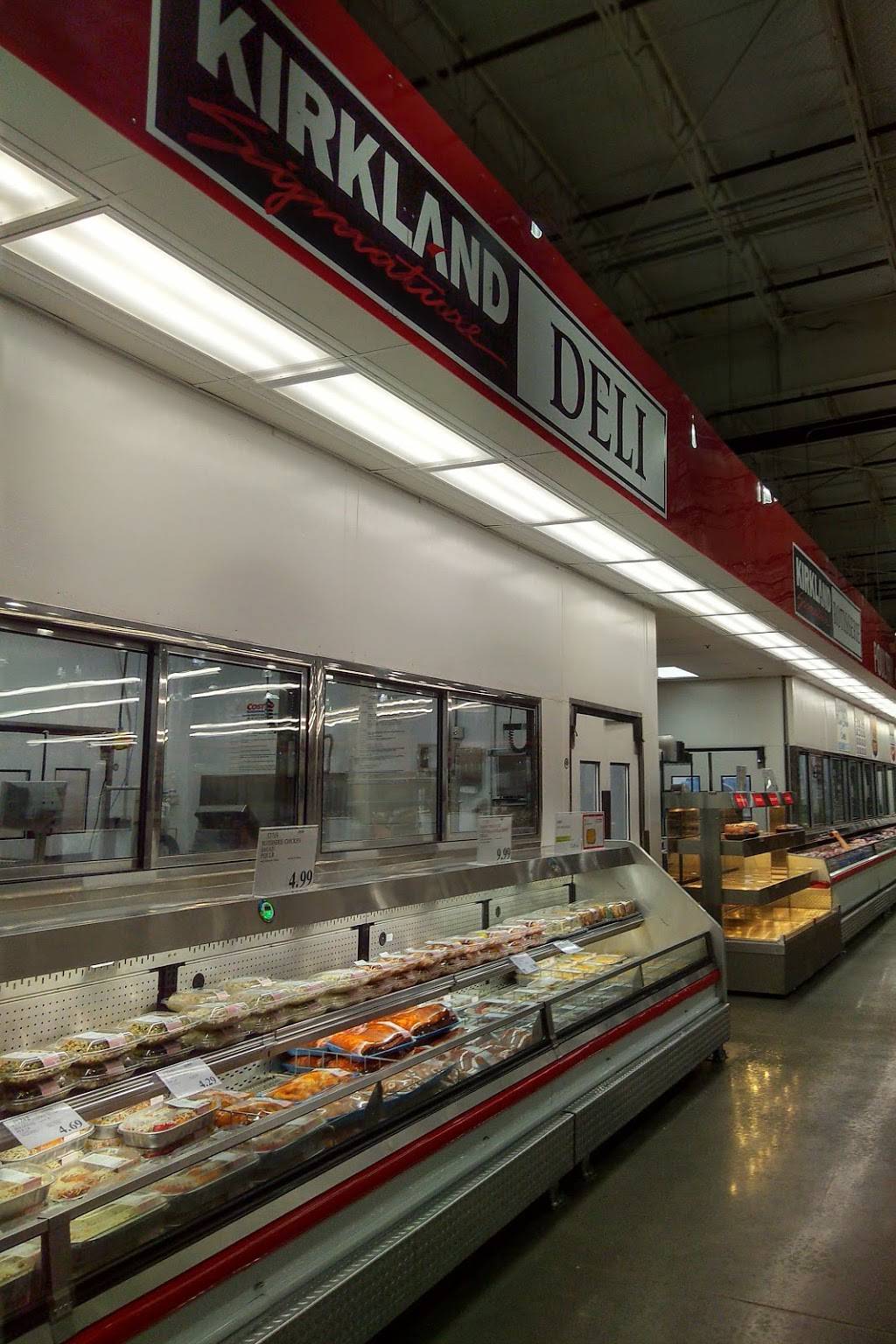 Costco Food Court | meal takeaway | 851 State Highway 121 Byp, Lewisville, TX 75067, USA | 4699481030 OR +1 469-948-1030