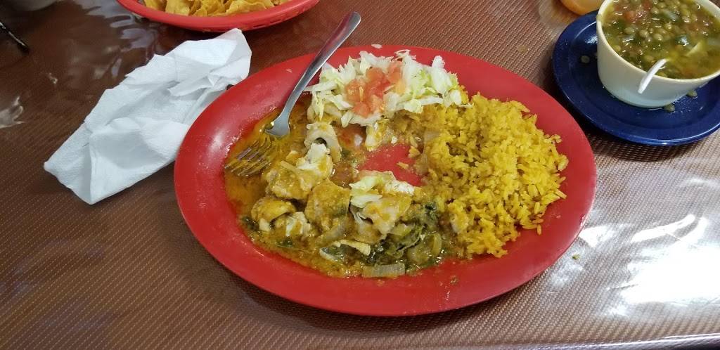 El Original Asadero | restaurant | 1327 Culebra Rd, San Antonio, TX 78201, USA | 2107360070 OR +1 210-736-0070