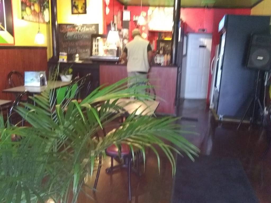 Simmer Jamaican Restaurant, LLC | restaurant | 606 South St, Utica, NY 13501, USA | 3155074015 OR +1 315-507-4015
