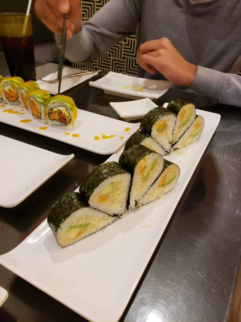 Yummy Yummy | restaurant | 251 10th St E, Owen Sound, ON N4K 1S4, Canada | 5193702212 OR +1 519-370-2212