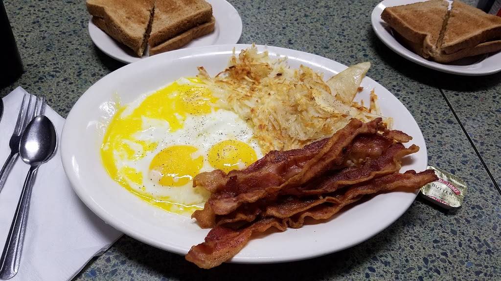 Hamburg Coney Island | restaurant | 9580 CHILSON CMNS STE 3B, Pinckney, MI 48169, USA | 8102319104 OR +1 810-231-9104