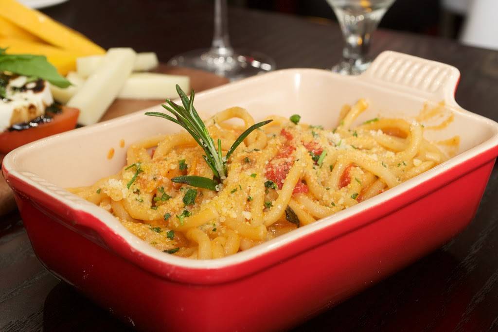 Trattoria Romana Johnston | restaurant | 1571 Atwood Ave Building 103, Johnston, RI 02919, USA | 4015199100 OR +1 401-519-9100