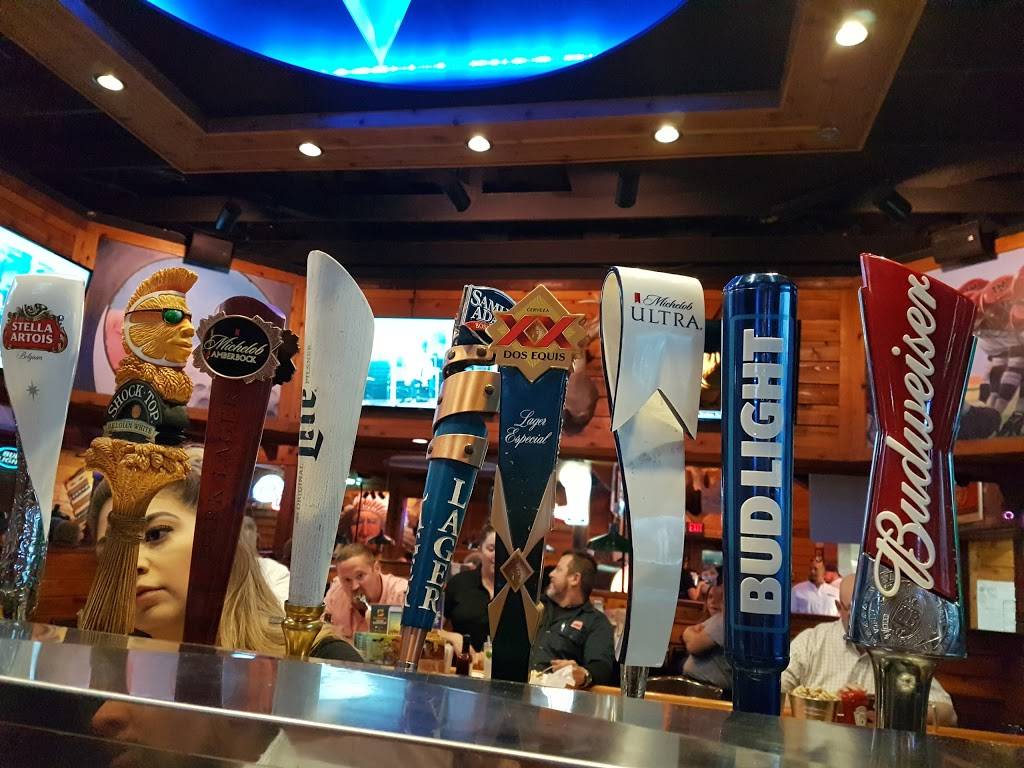 Texas Roadhouse | restaurant | 10729 Gateway Blvd W, El Paso, TX 79935, USA | 9155917427 OR +1 915-591-7427