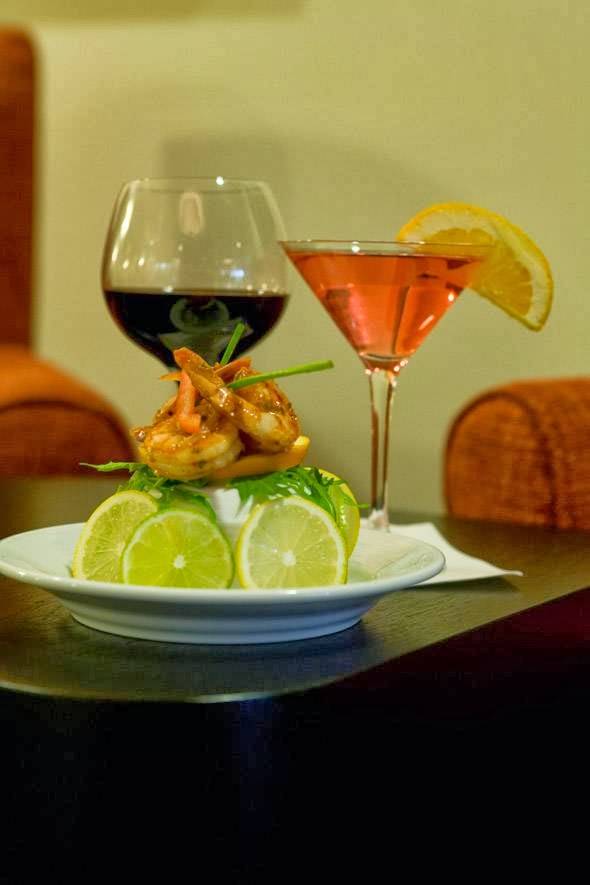 The Landing Restaurant | restaurant | 2829 Williams Blvd, Kenner, LA 70062, USA | 5044675611 OR +1 504-467-5611